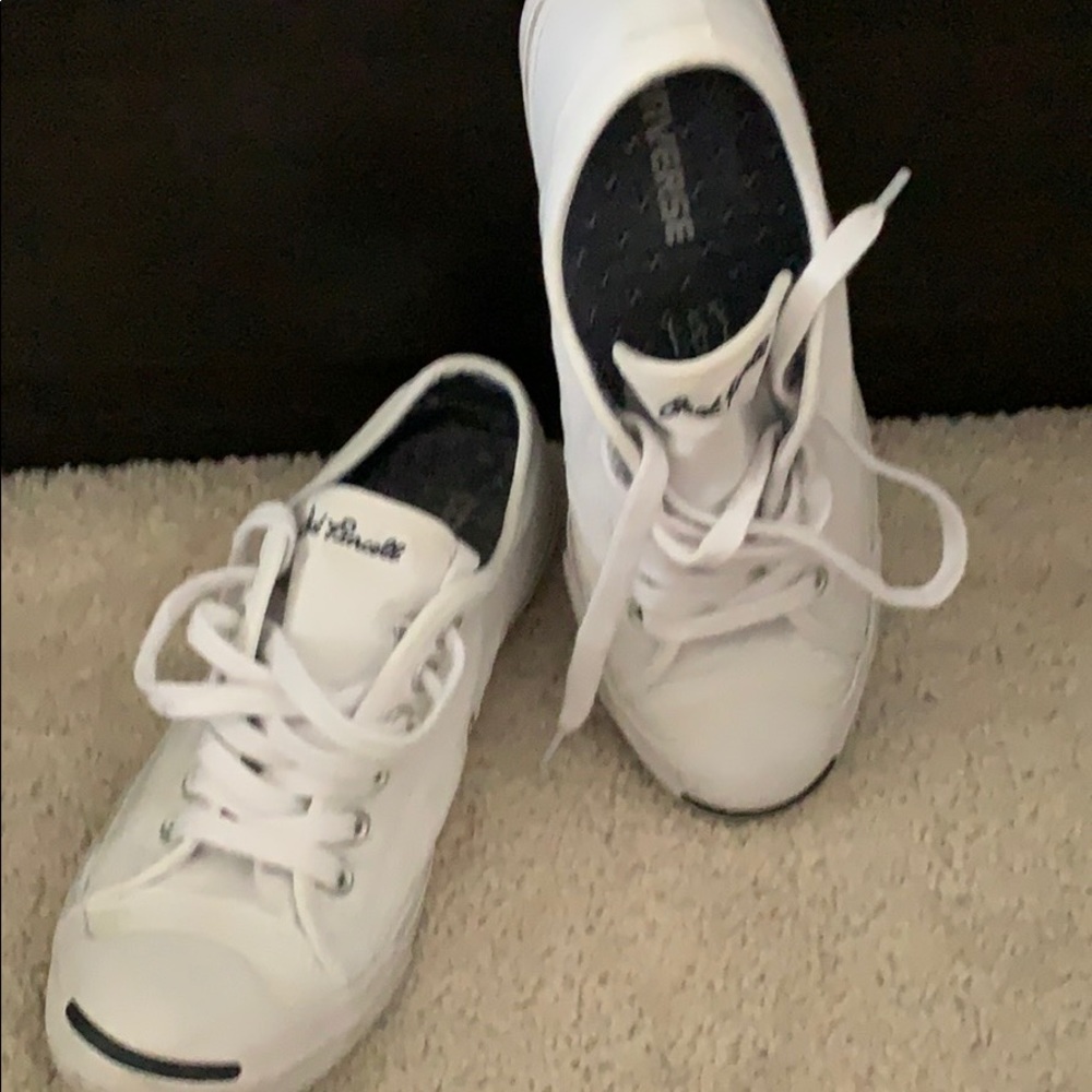 White Canvas Jack Purcell size 7.5